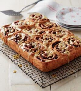 Fig-Pear Sweet Rolls