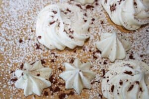 https://cdn.pixabay.com/photo/2020/03/14/11/31/dessert-4930326_960_720.jpg