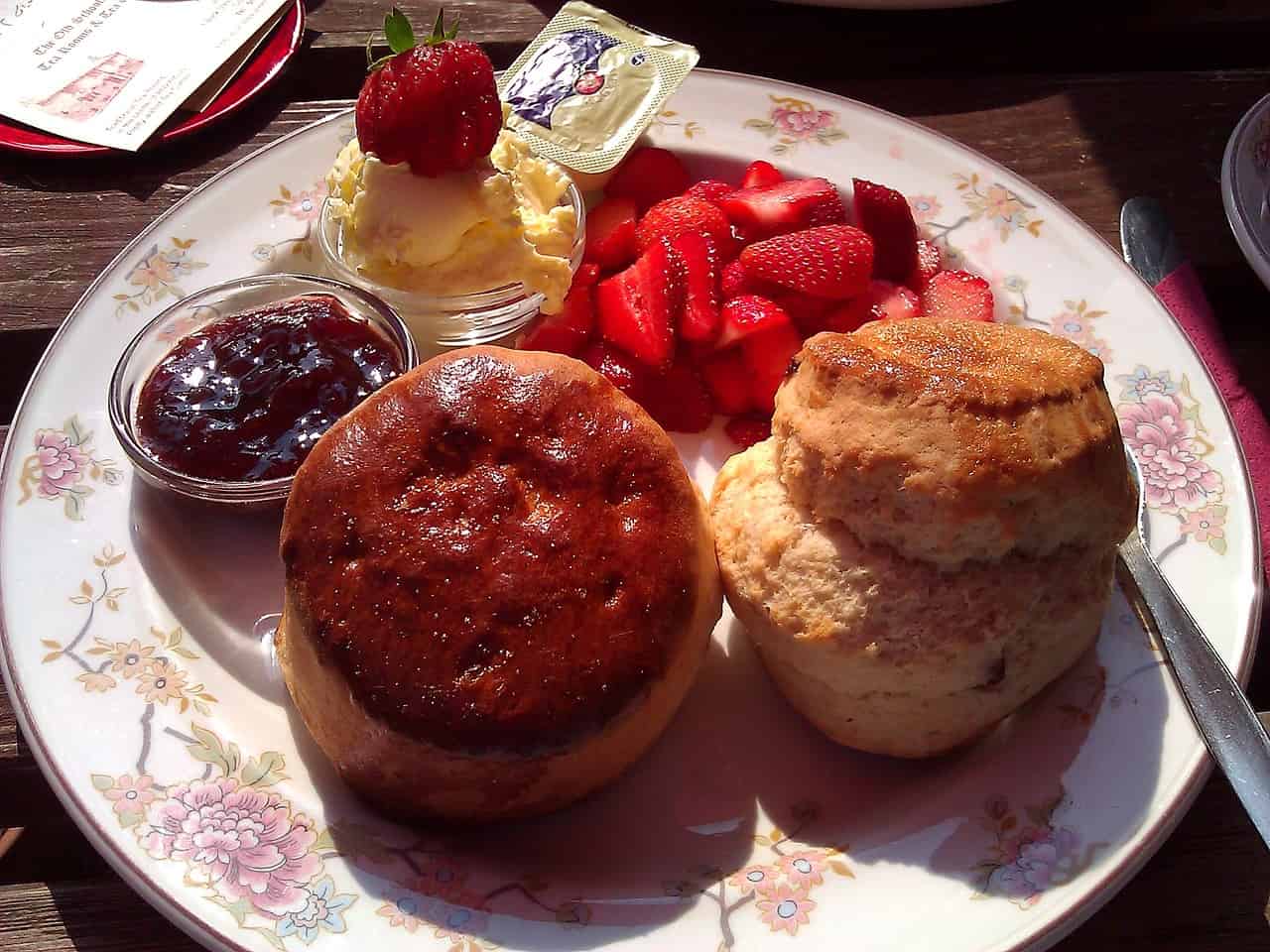 Toasted Oat Scones